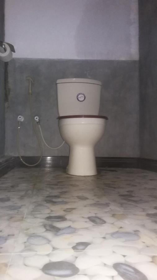 Angry Birds Homestay Habarana Extérieur photo