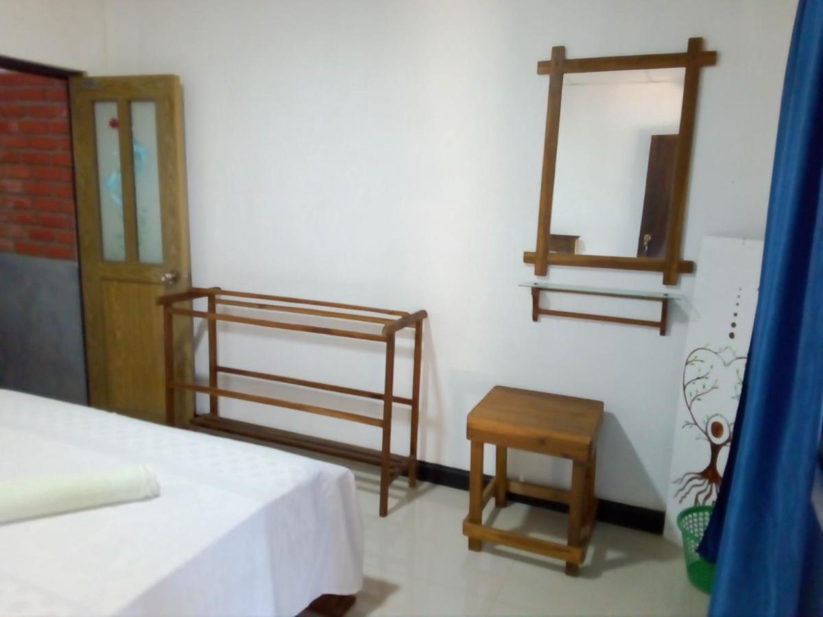 Angry Birds Homestay Habarana Extérieur photo